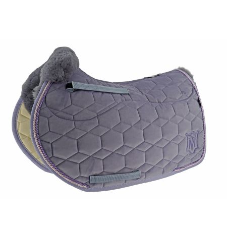 Lammfell Schabracke Springen Gr. M Lab-05