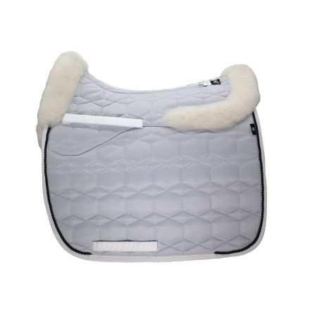 Lammfell Schabracke Dressur Gr.L Glanz silber /weiß